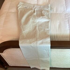 Vineyard Vines khakis